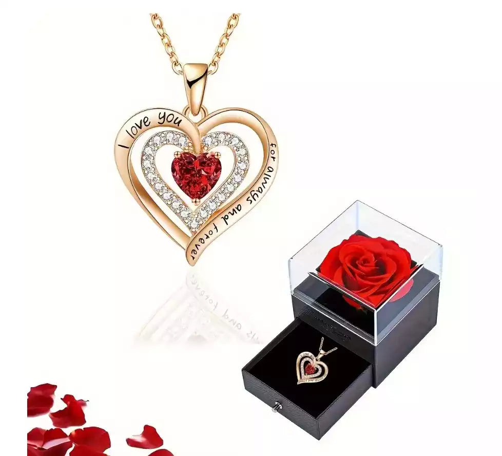 Coffret cadeau avec collier cœur et rose stabilisée en écrin élégant