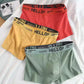 Assortiment de boxers homme aux couleurs modernes et élégantes.