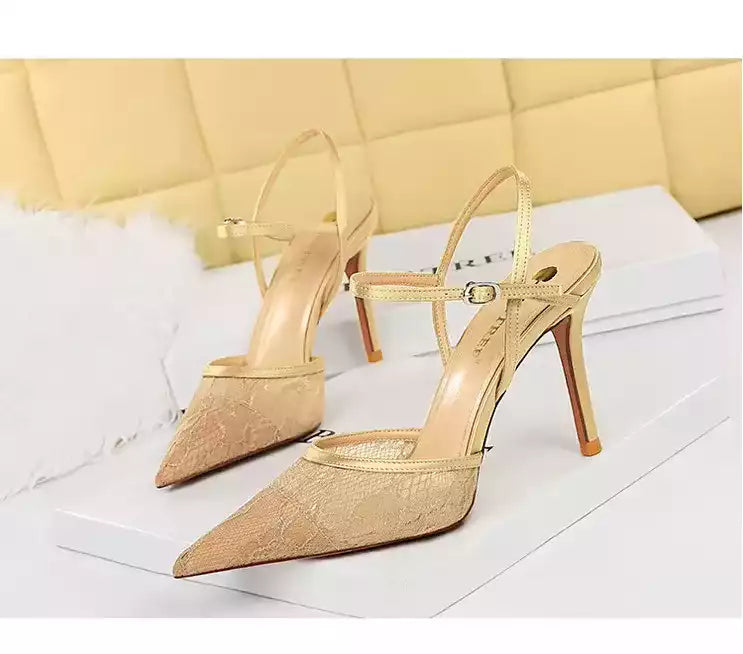 Chaussures de mariage en dentelle khaki or avec talons fins