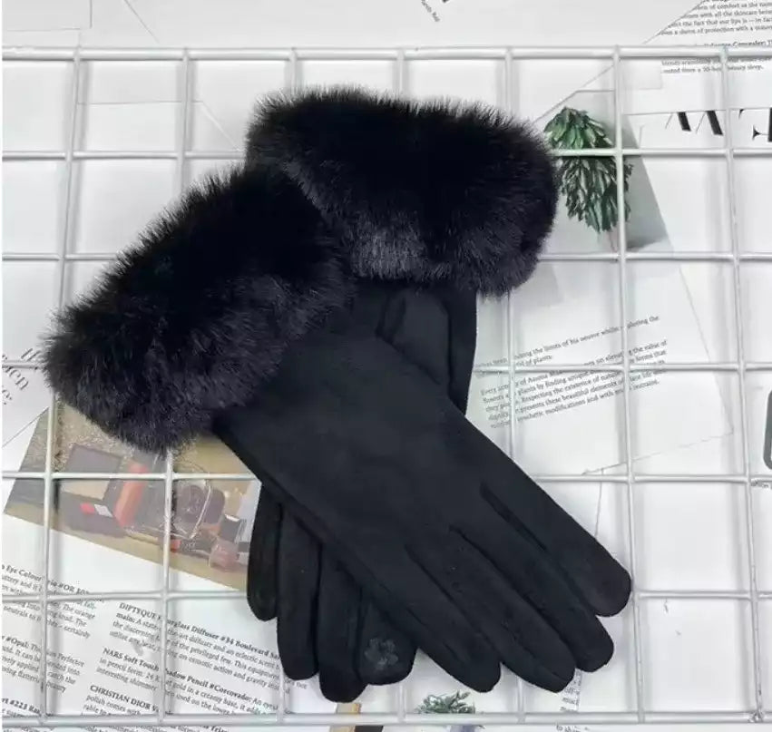 Gants en cuir suédé noir – Élégance et protection contre le froid.