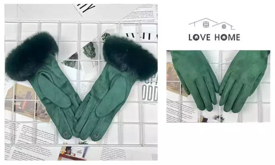 Apportez une touche mode à vos looks hivernaux avec ces gants tendance.