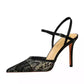 Escarpins luxueux en dentelle et talons fins pour une allure chic